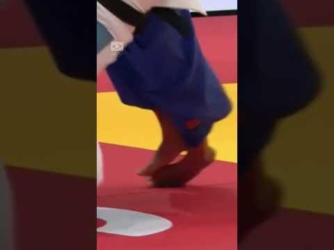 IPPONZAÇO da Rafaela Silva!